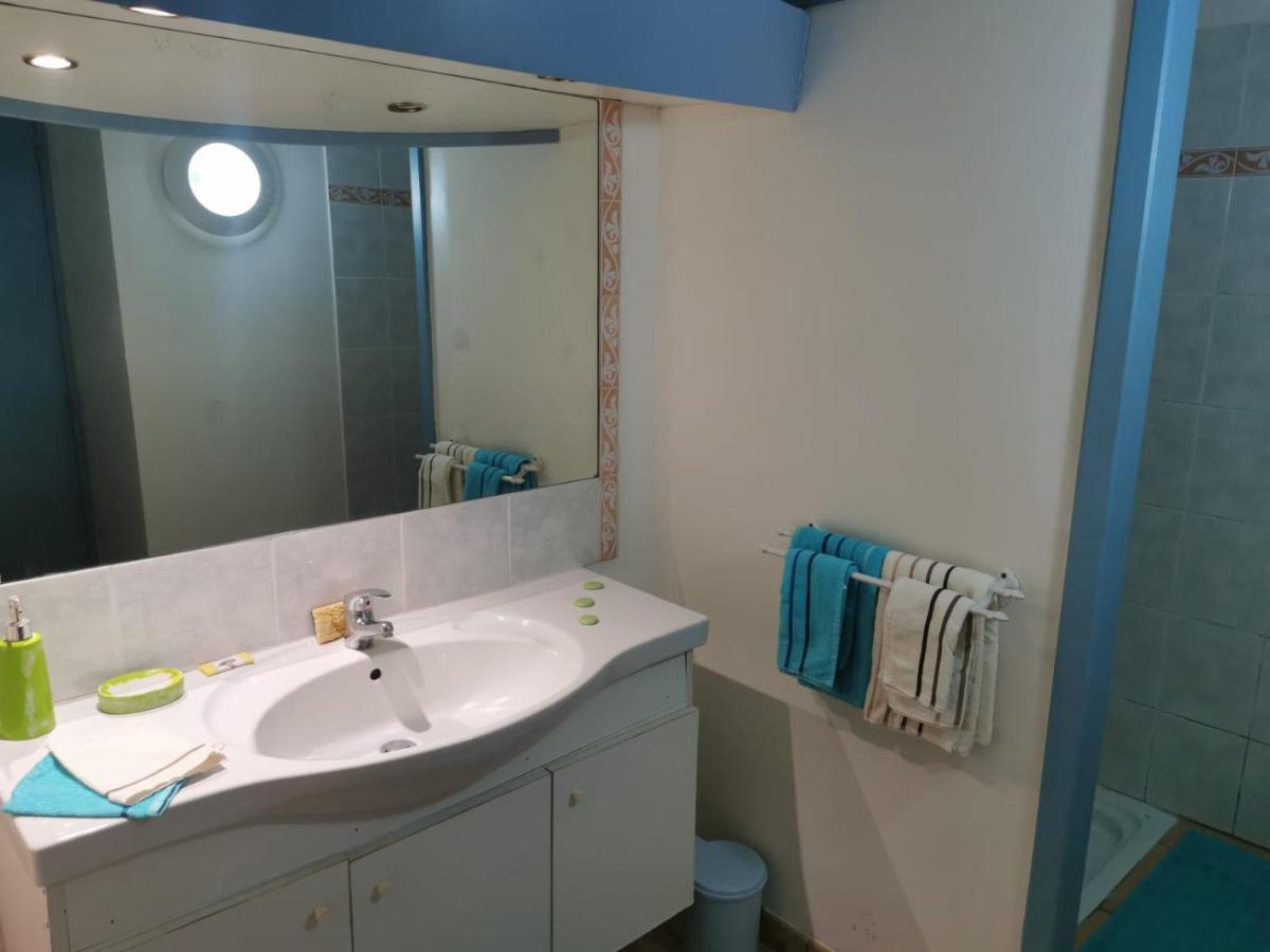 Appartement Chez Chrys à Sainte-Anne Extérieur photo